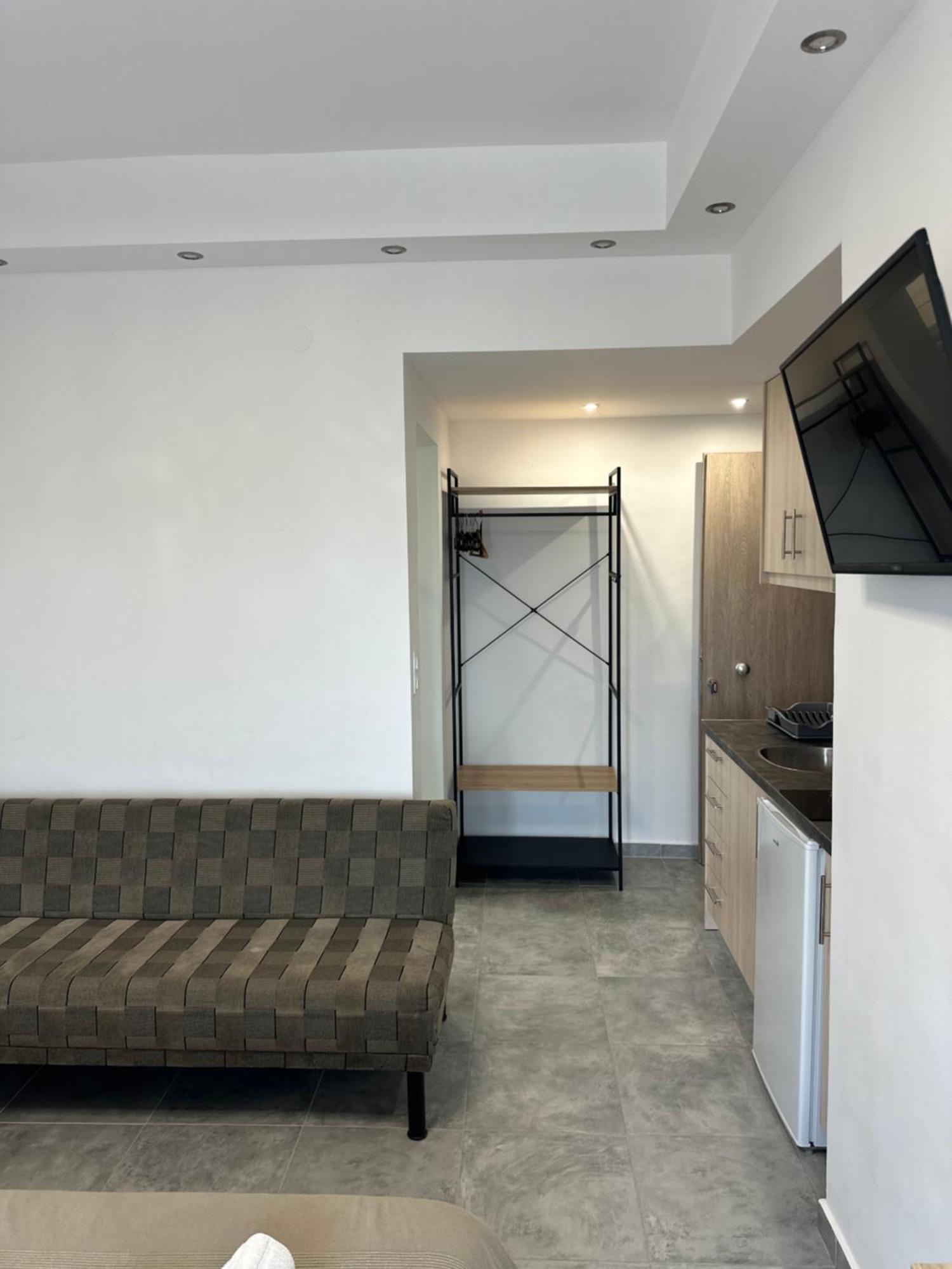 Ammos Hotel 아기아 트리아스 외부 사진