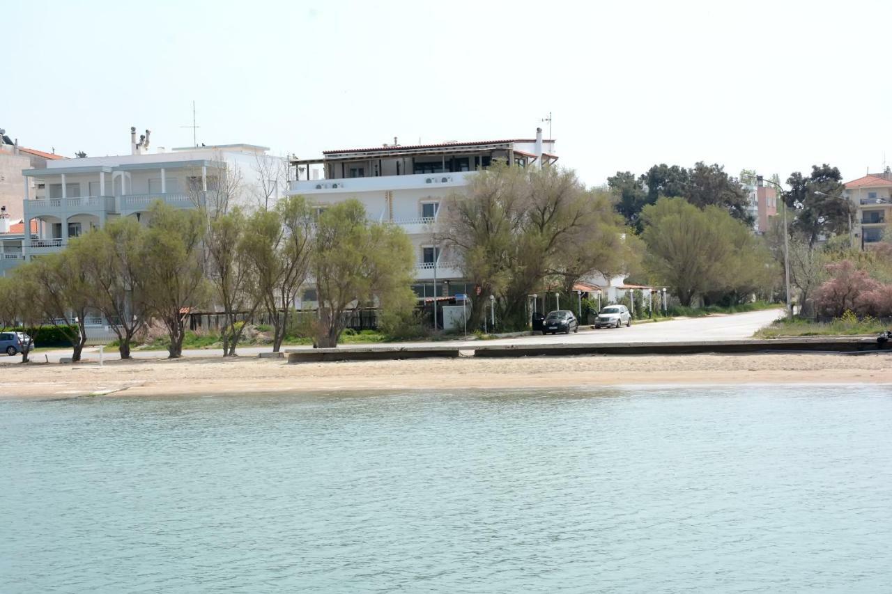 Ammos Hotel 아기아 트리아스 외부 사진